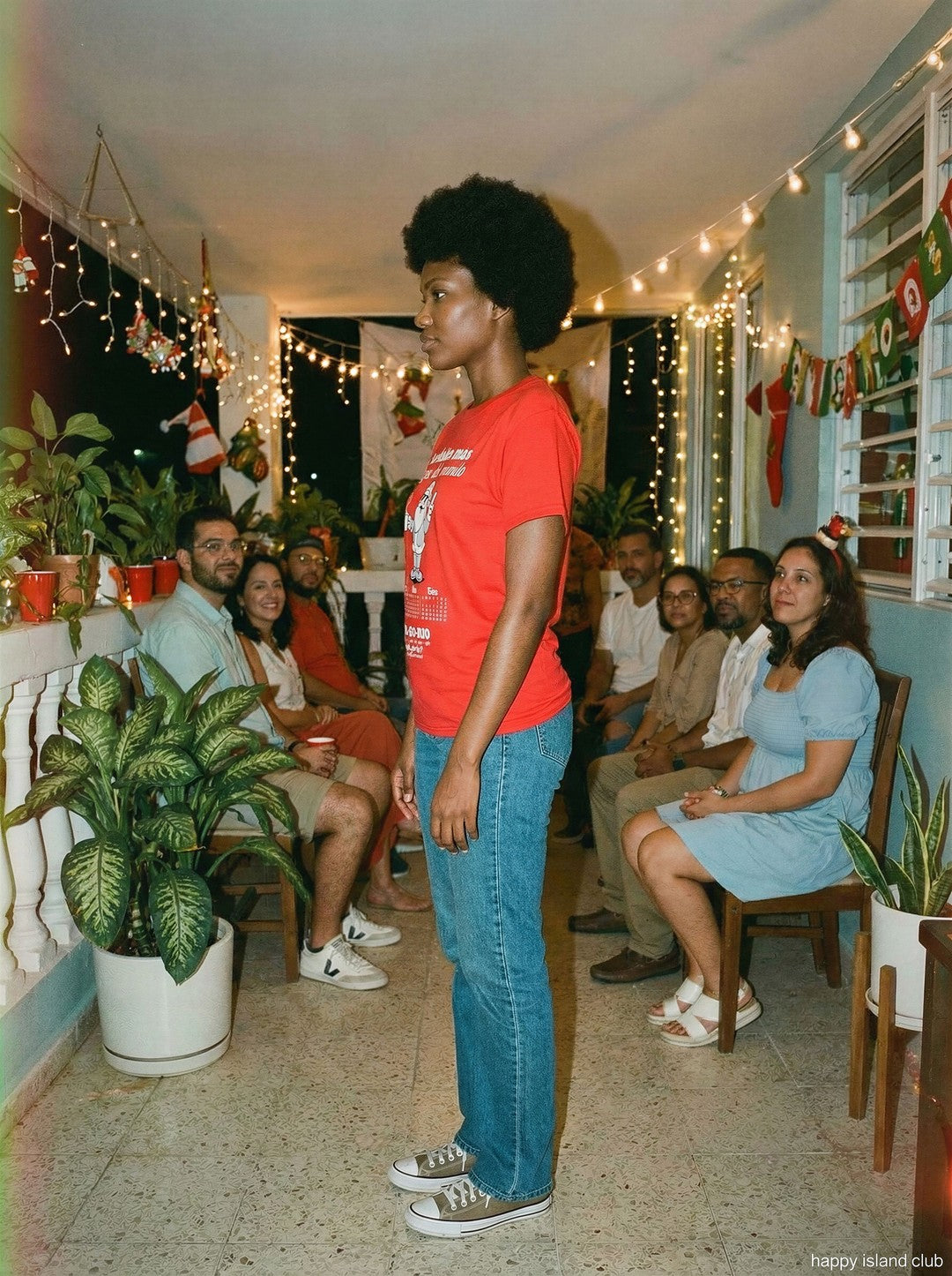 Navidades Mas Largas del Mundo - mockup_NDkzNDdhYWUtZTk2NC00ZWNkLWFjMDAtNDc0ZjkxODljOTUw_carla_side_20251123_131007_upscaled.jpg