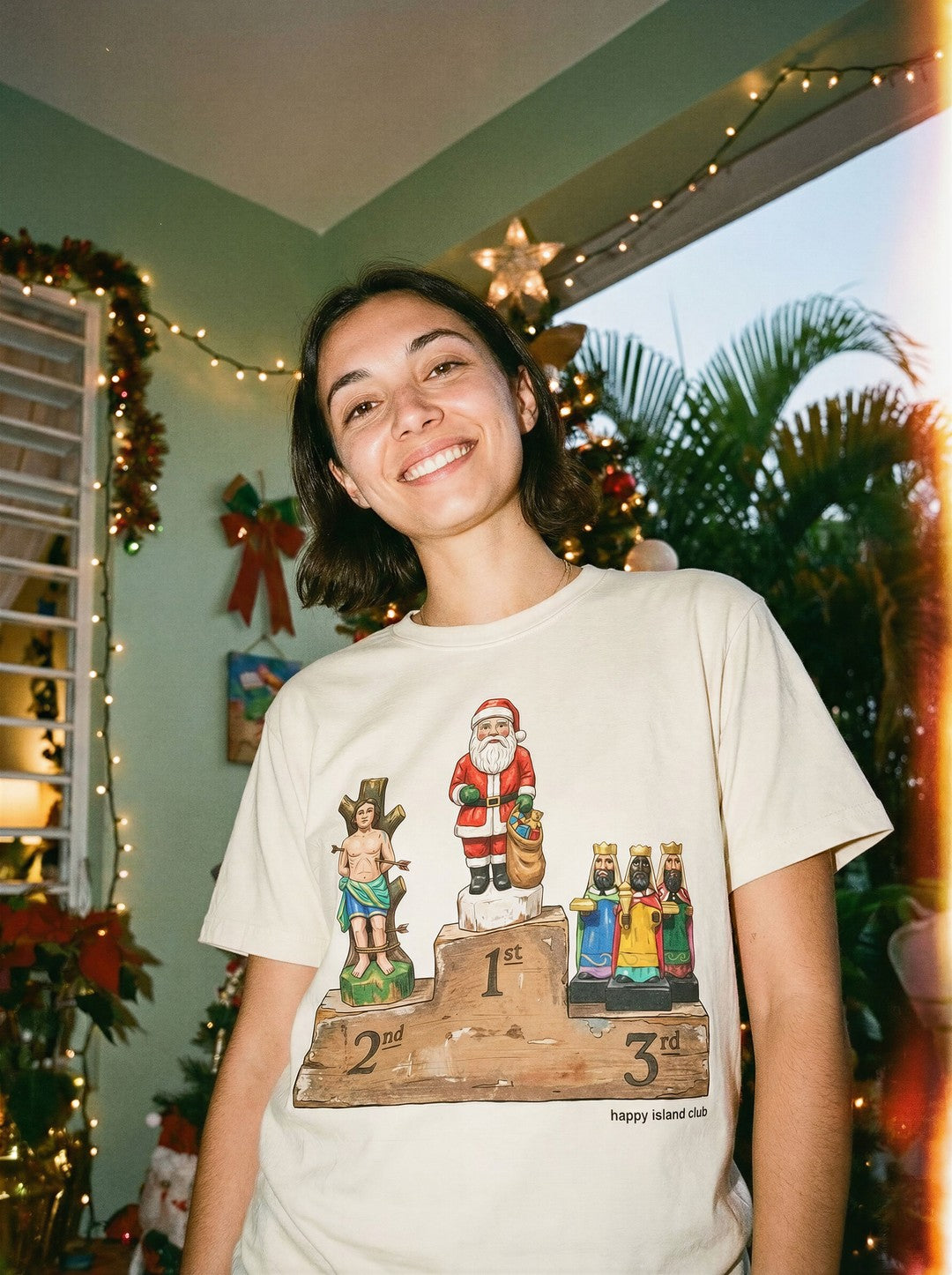 Holiday Spirit Placement - mockup_ODFhZWQzZmUtMThhYi00NjM3LWFlZWYtNjUzODIwOTc1Y2Jm_rosa_hero_20251123_130801_upscaled.jpg