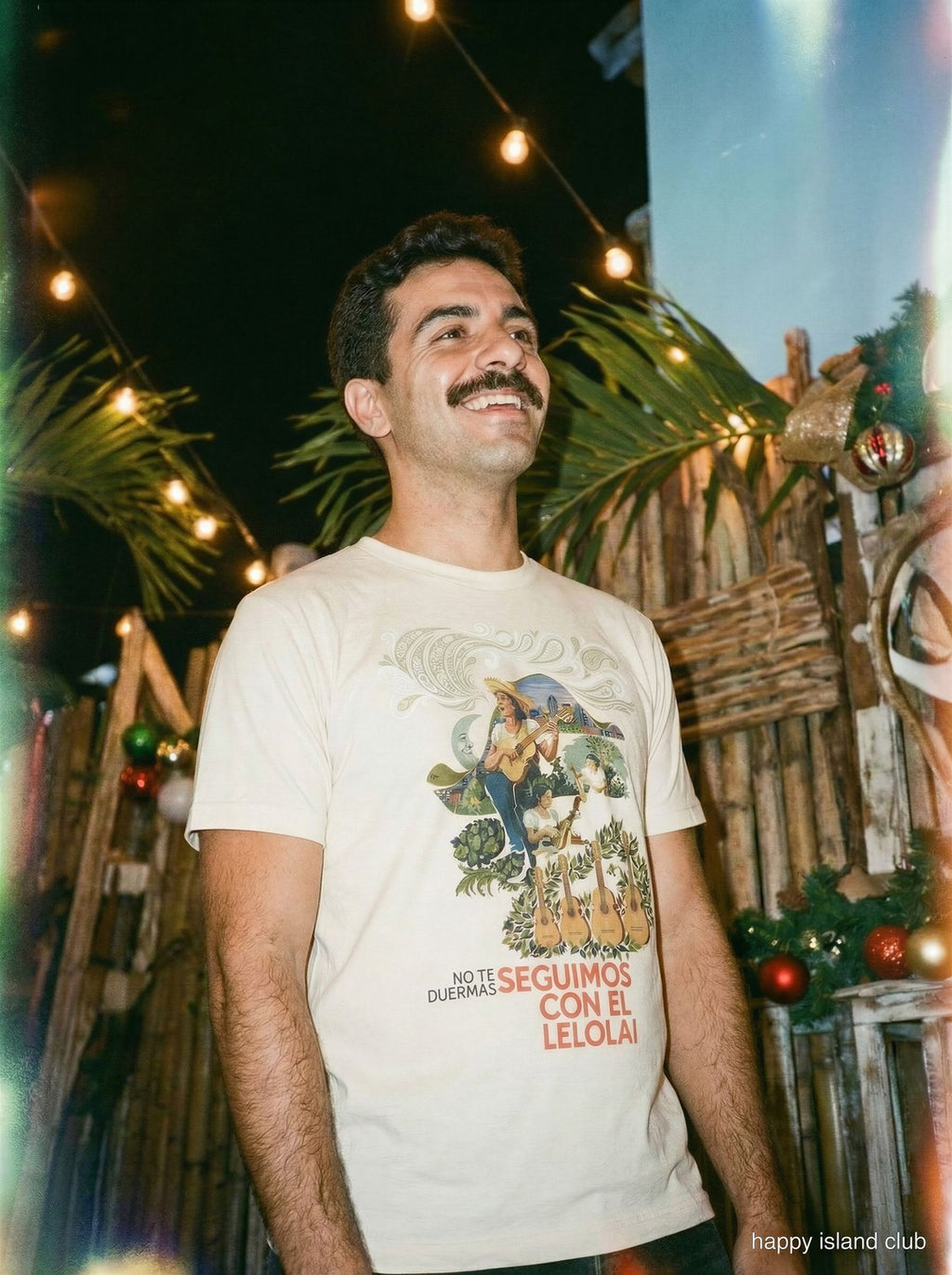 Seguimos con el Lelolai - mockup_MmU4NDk1YjYtMjkyMi00MmZiLWI3Y2UtNTMwNjVkNTVhNmEx_sami_three-quarter_20251123_135543_upscaled.jpg