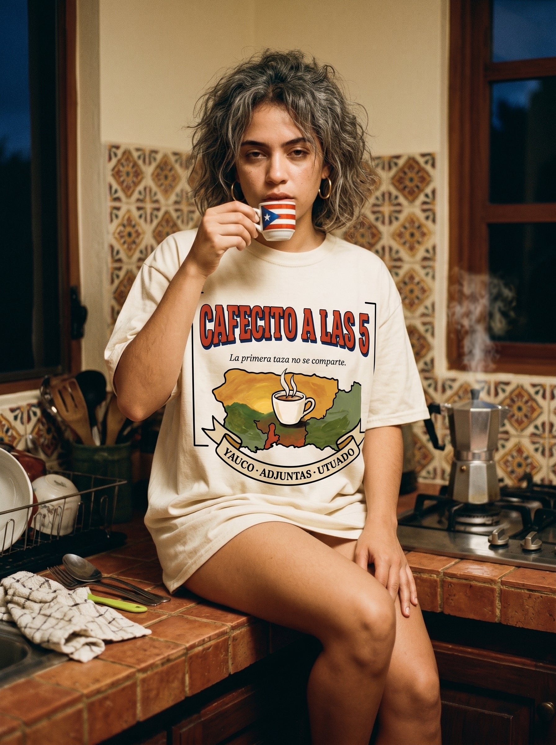 CAFECITO A LAS 5 — on model