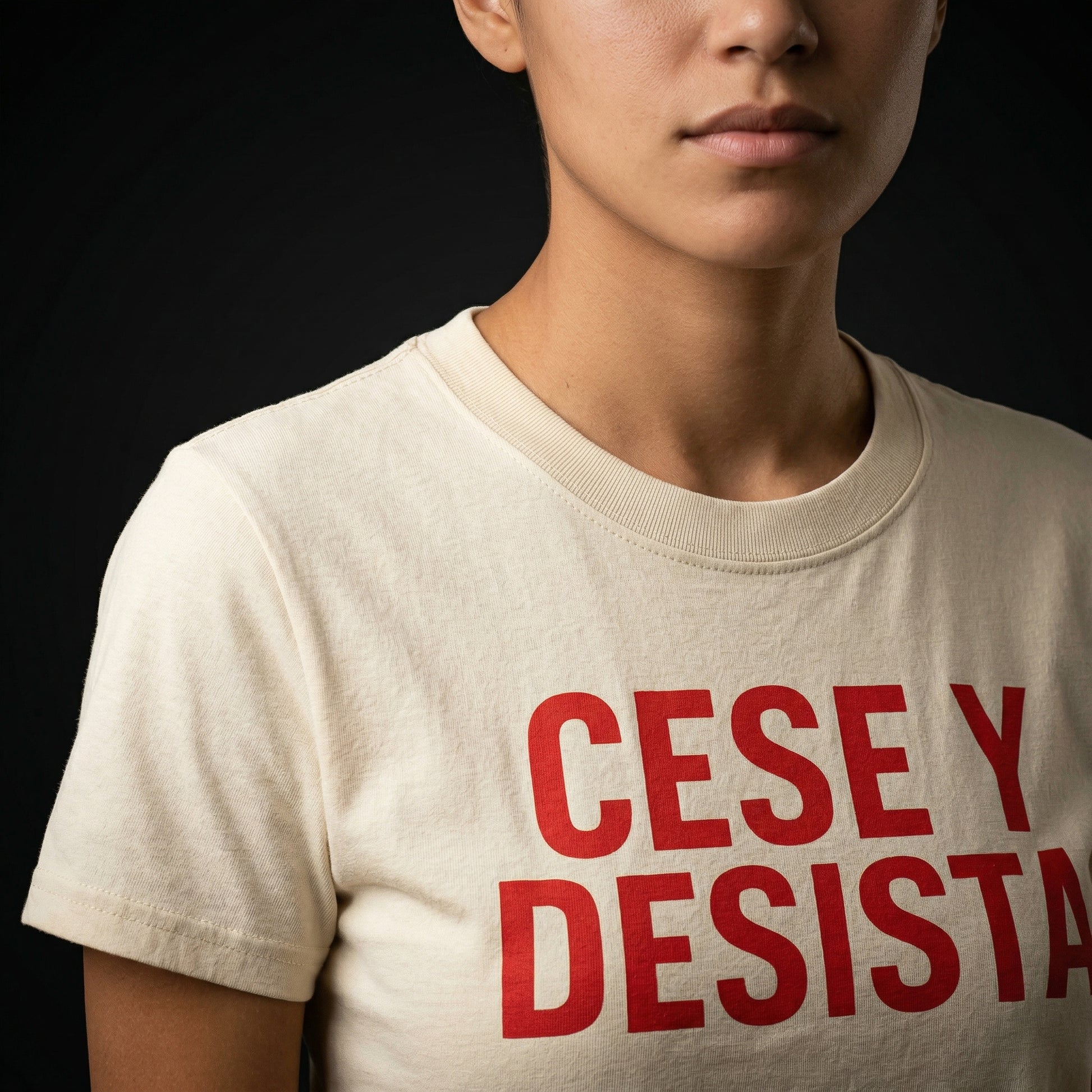 CESE Y DESISTA — cese-y-desista-studio-04-collar-shoulder