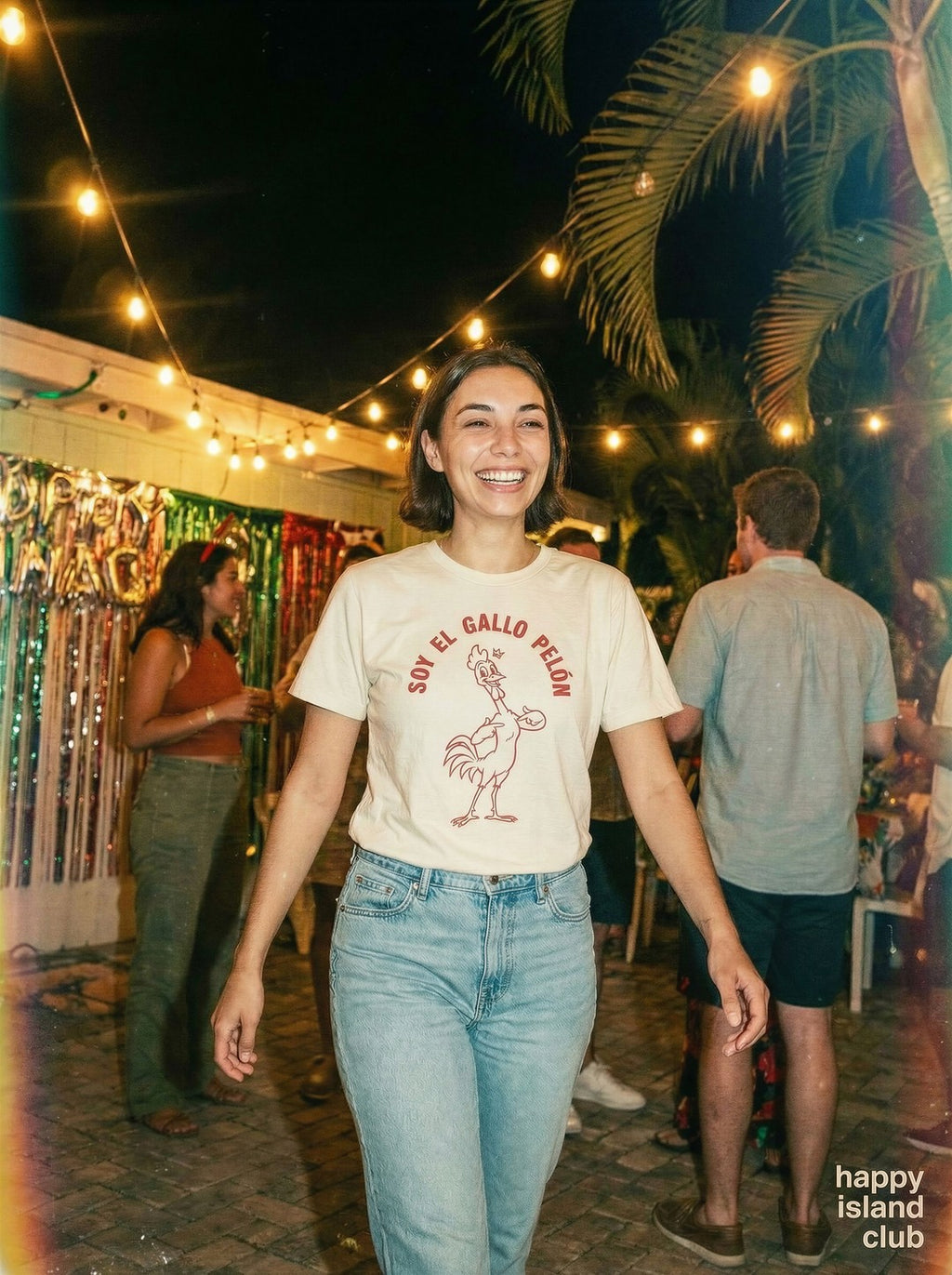 Soy El Gallo Pelón T-Shirt - mockup_NDYzZDEyYWYtNGU2OS00ODBiLTk3ZGItMjRjNDg2NTFmMTU2_rosa_dynamic_20251123_130755_upscaled.jpg