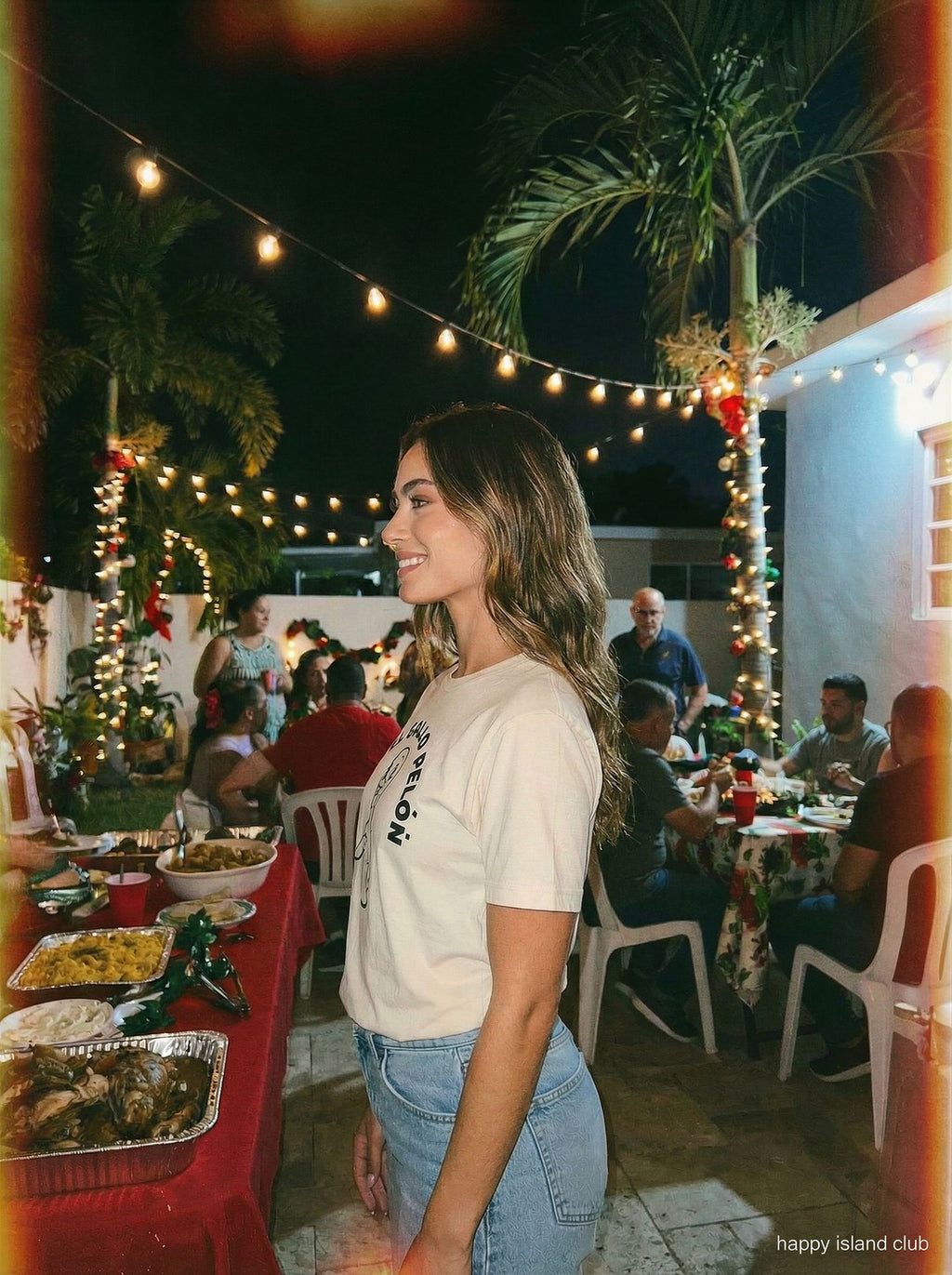 Soy el Gallo Pelón - mockup_YzZhZjJkY2UtMDgxZS00ZmExLThmODAtMmEzNTUwYjY2ODBl_maria_side_20251123_132225_upscaled.jpg