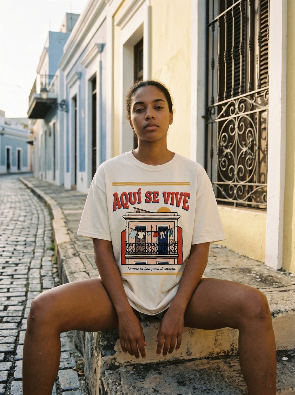 AQUÍ SE VIVE — model