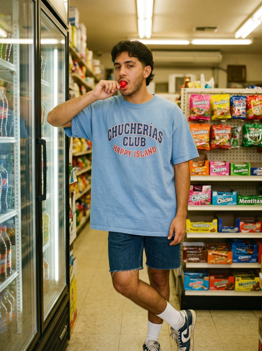 CHUCHERÍAS CLUB — model