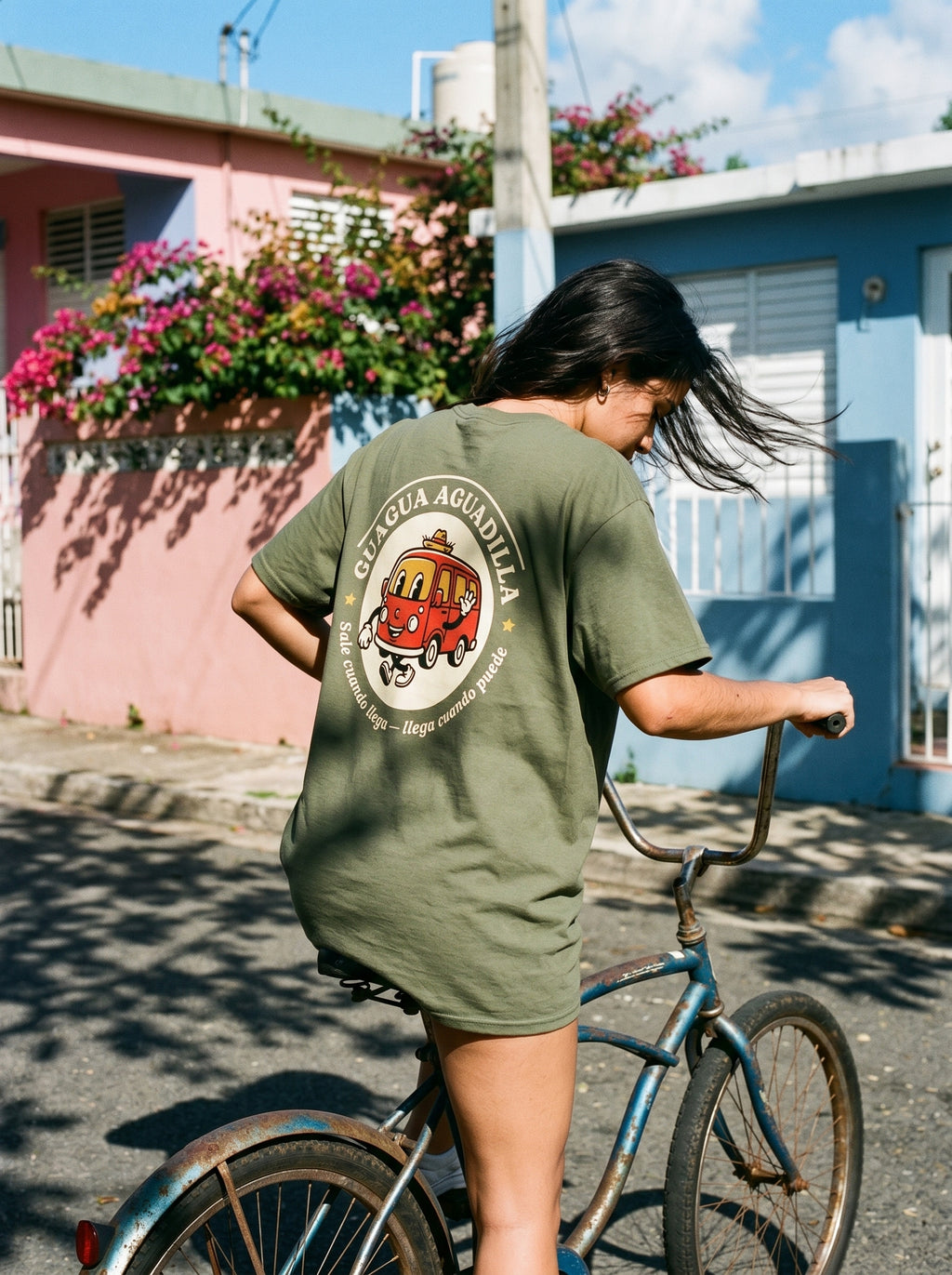 GUAGUA AGUADILLA — on model