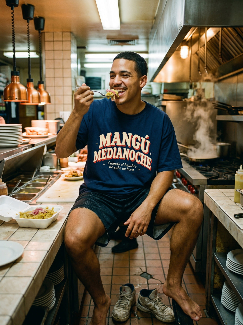 MANGÚ MEDIANOCHE — model mockup