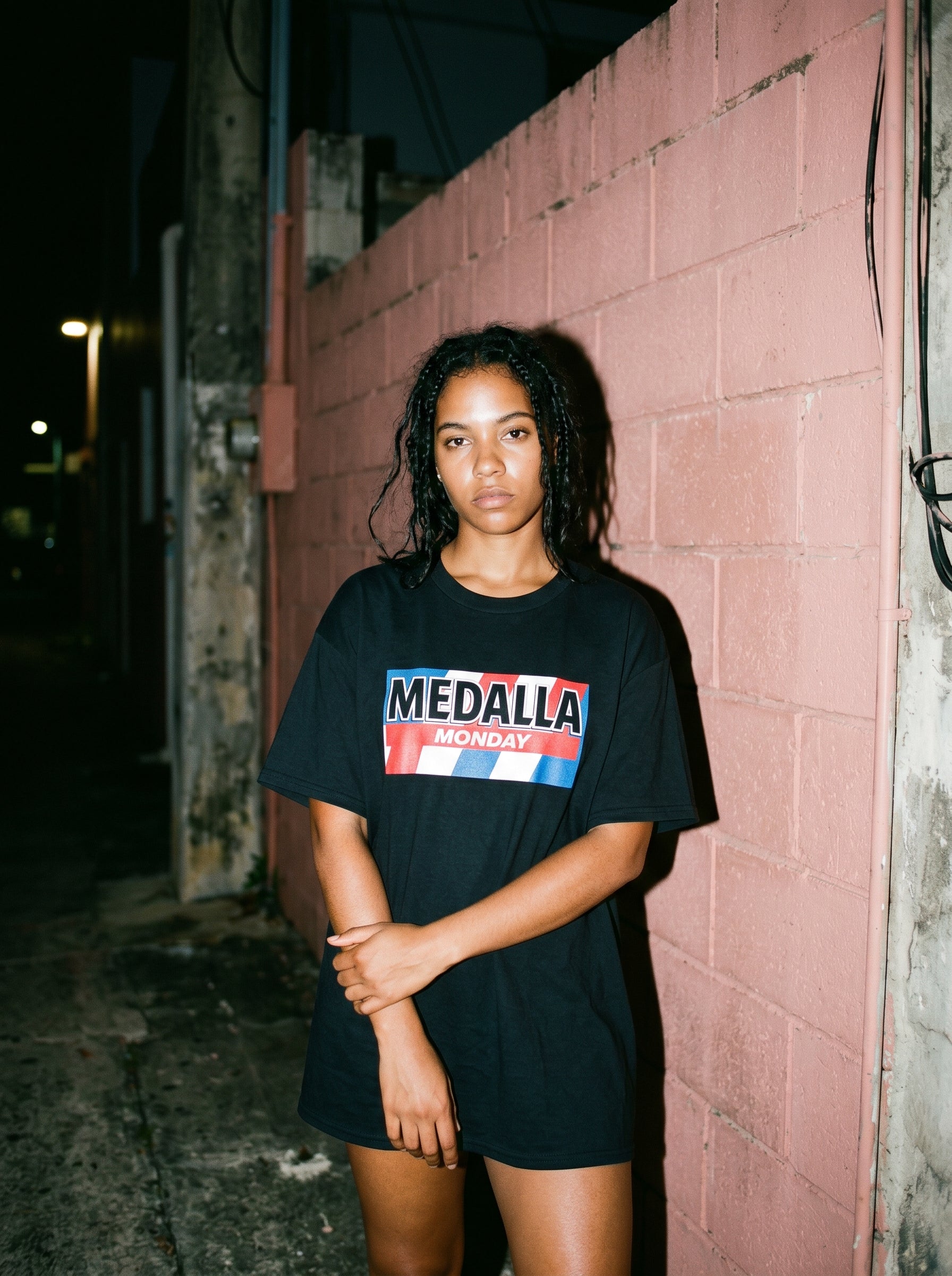 MEDALLA MONDAY - Model