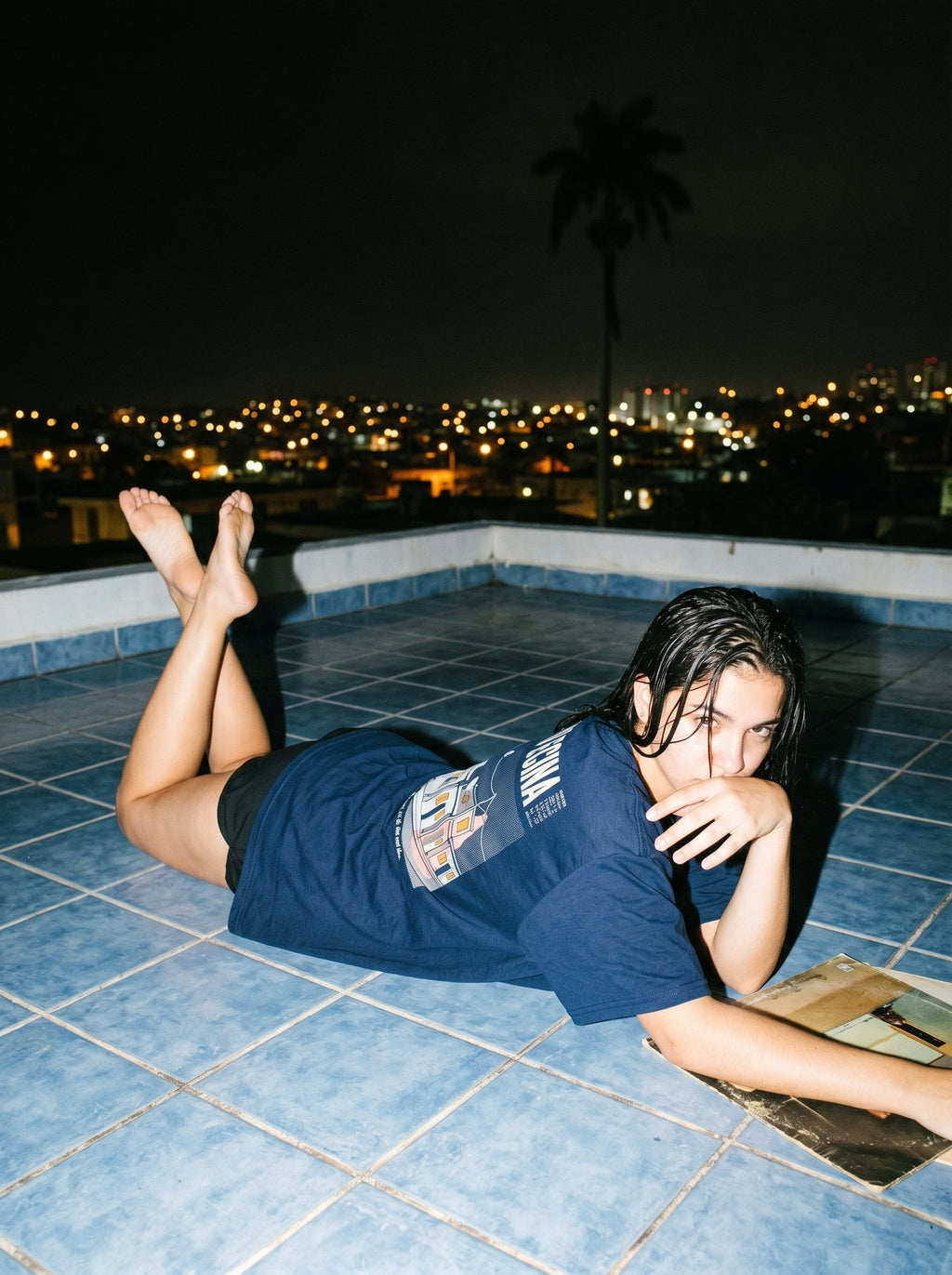 NOCHE VECINA — on model