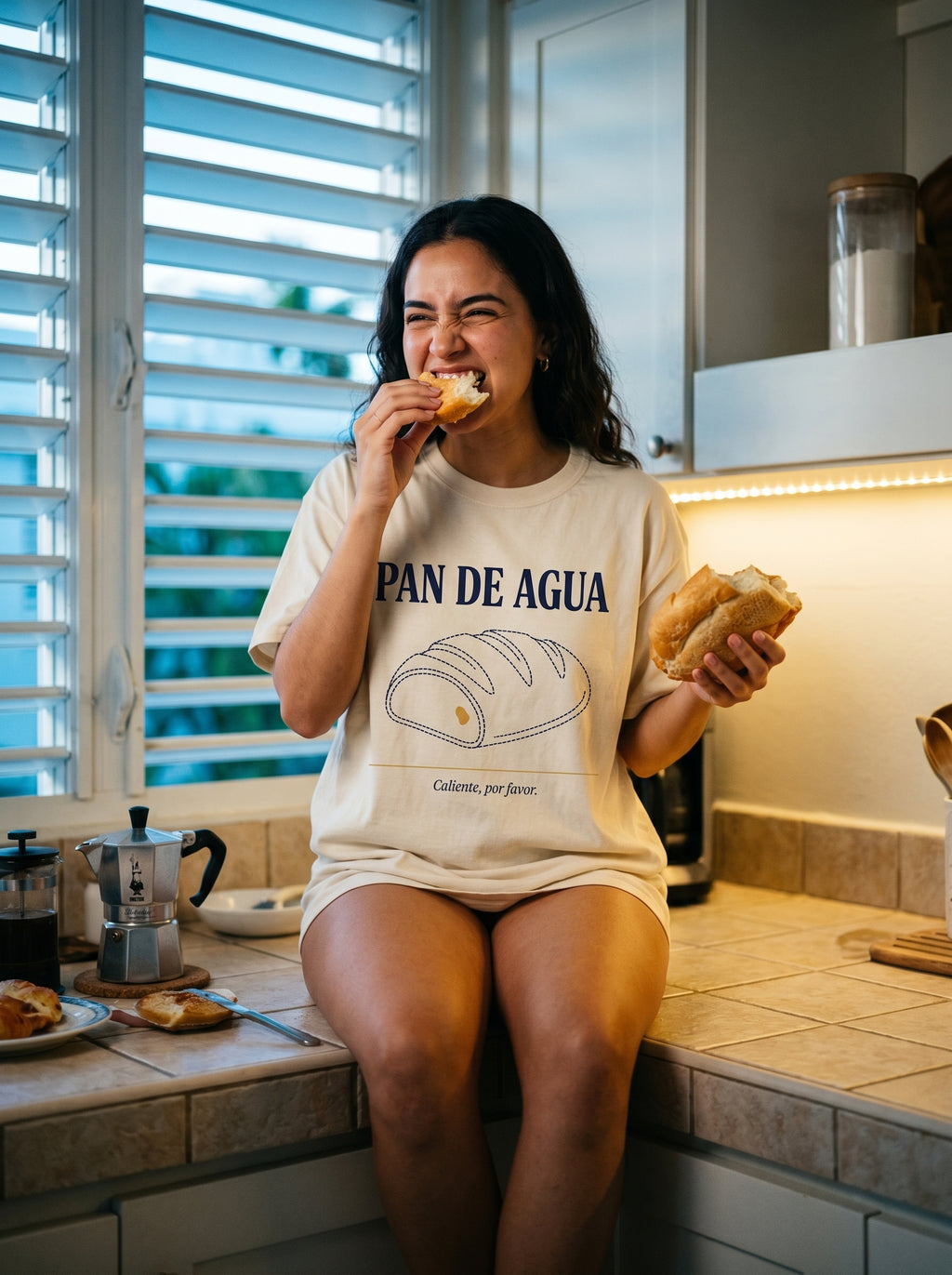 PAN DE AGUA — model mockup