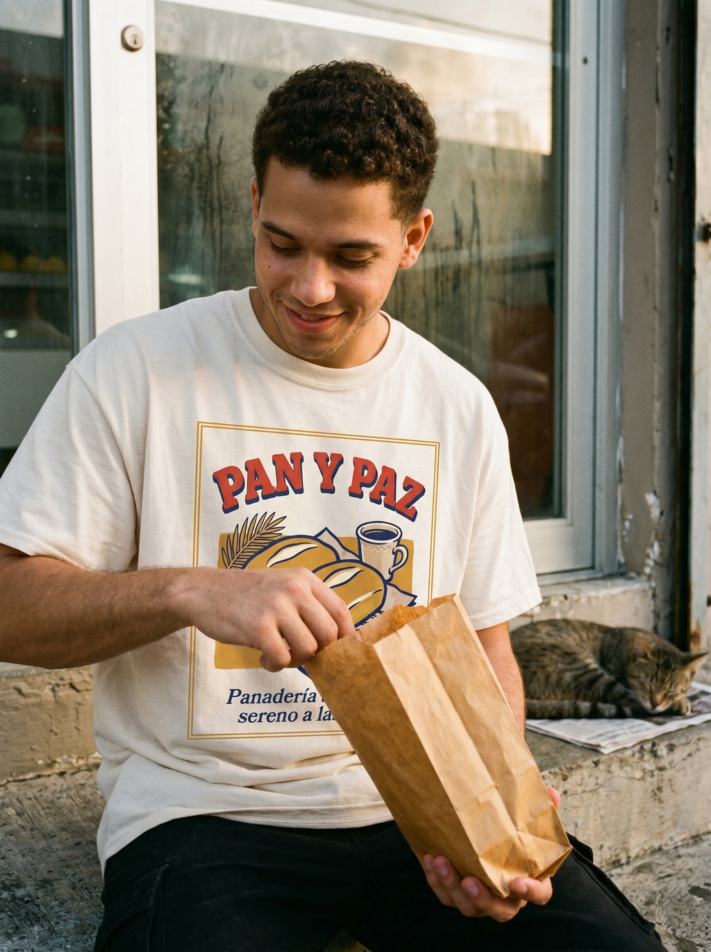 PAN Y PAZ — model