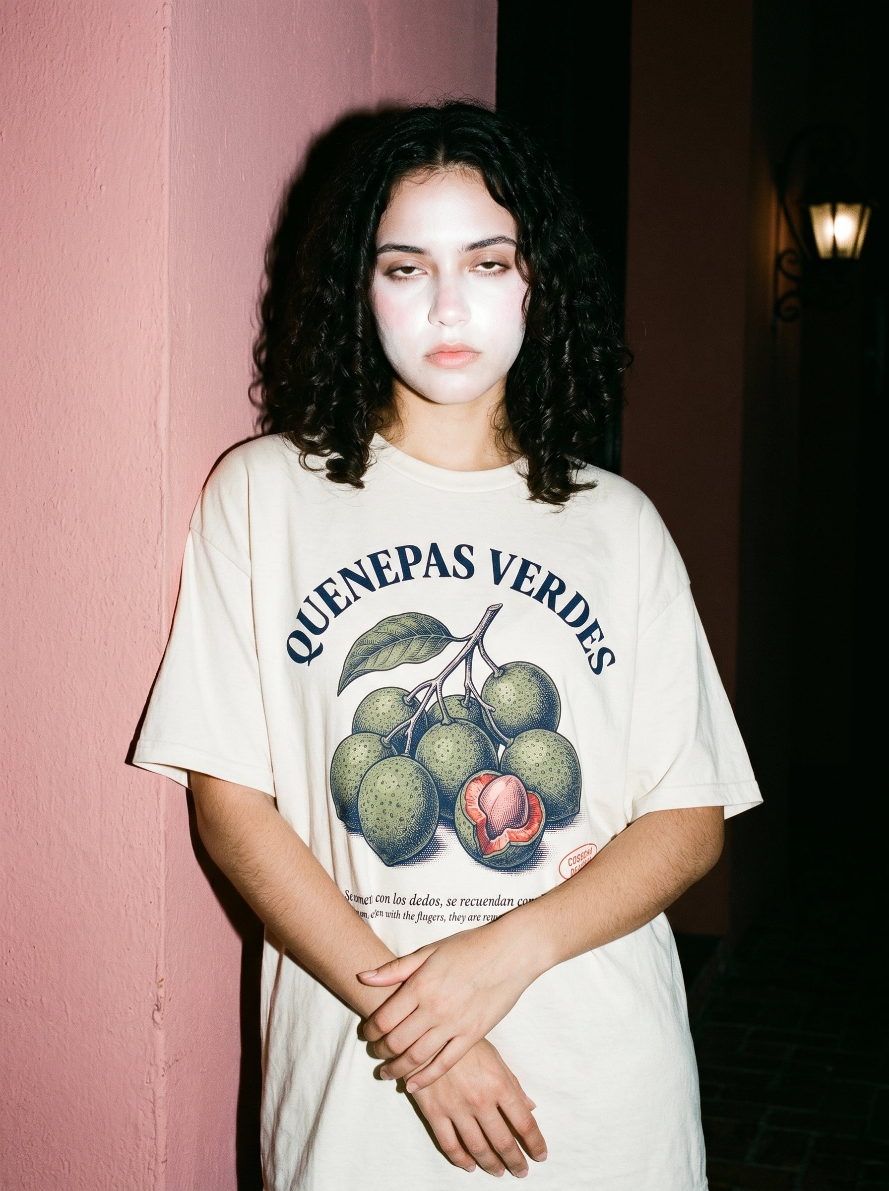 QUENEPAS VERDES — on model