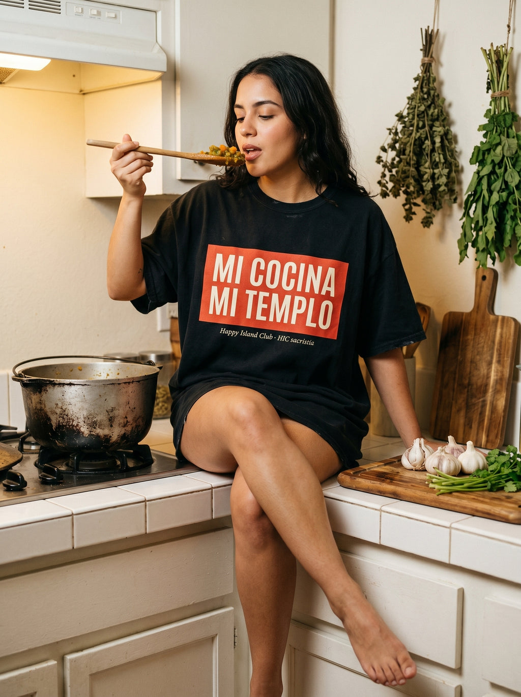 MI COCINA MI TEMPLO — on model