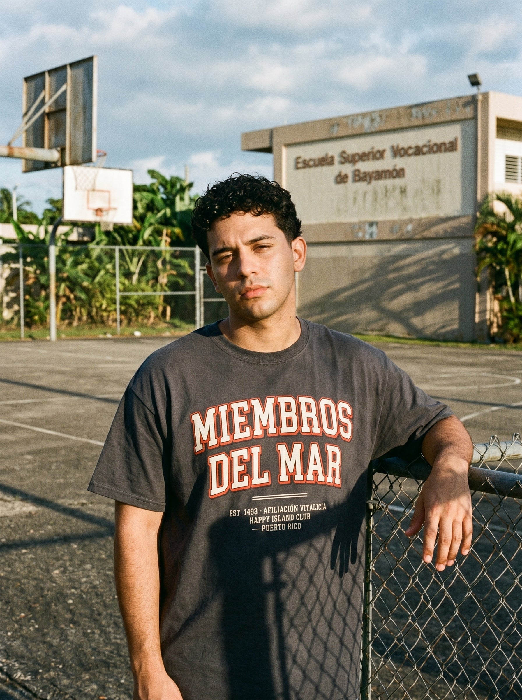 MIEMBROS DEL MAR — model