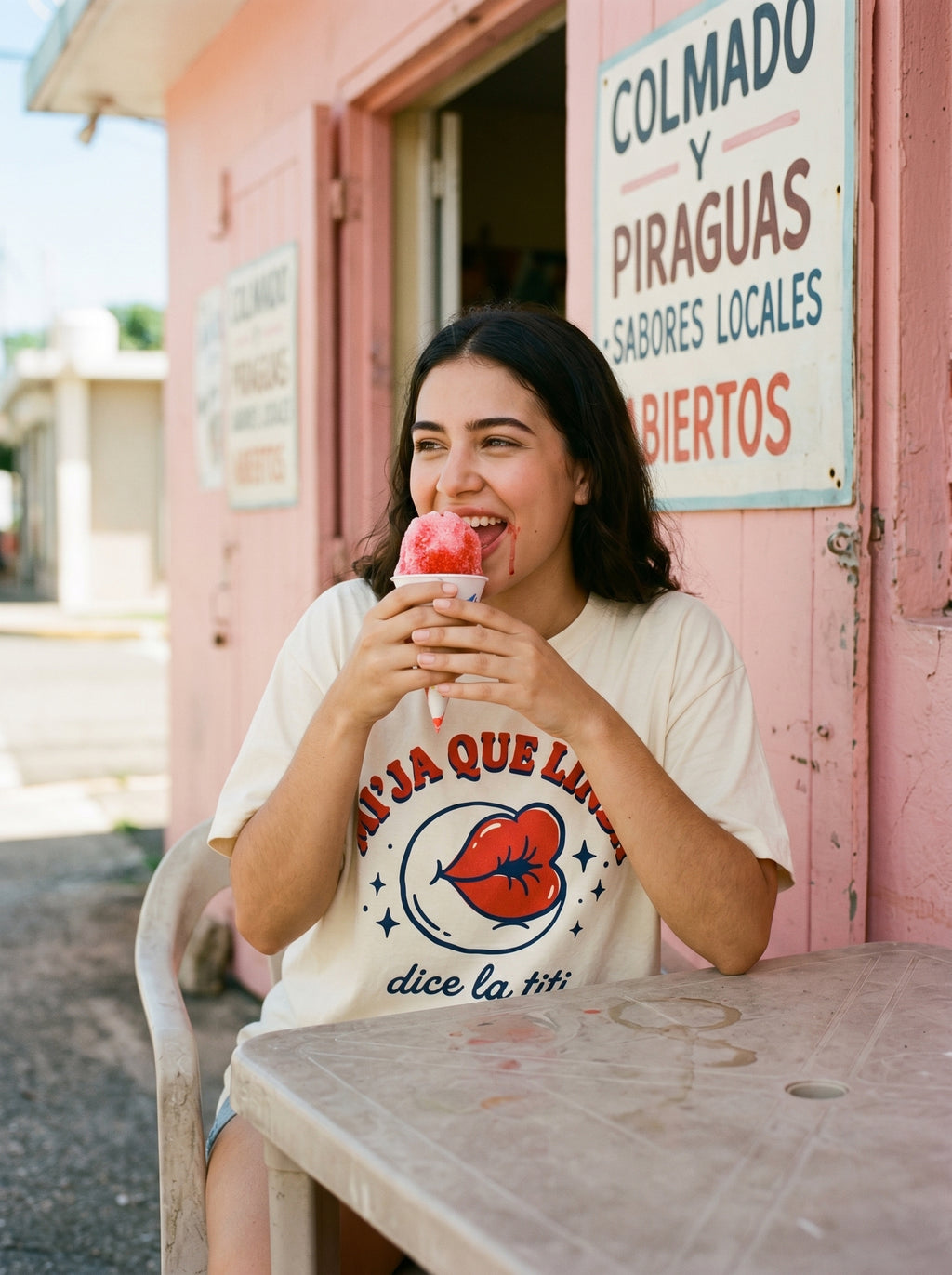 MI'JA QUE LINDA — on model