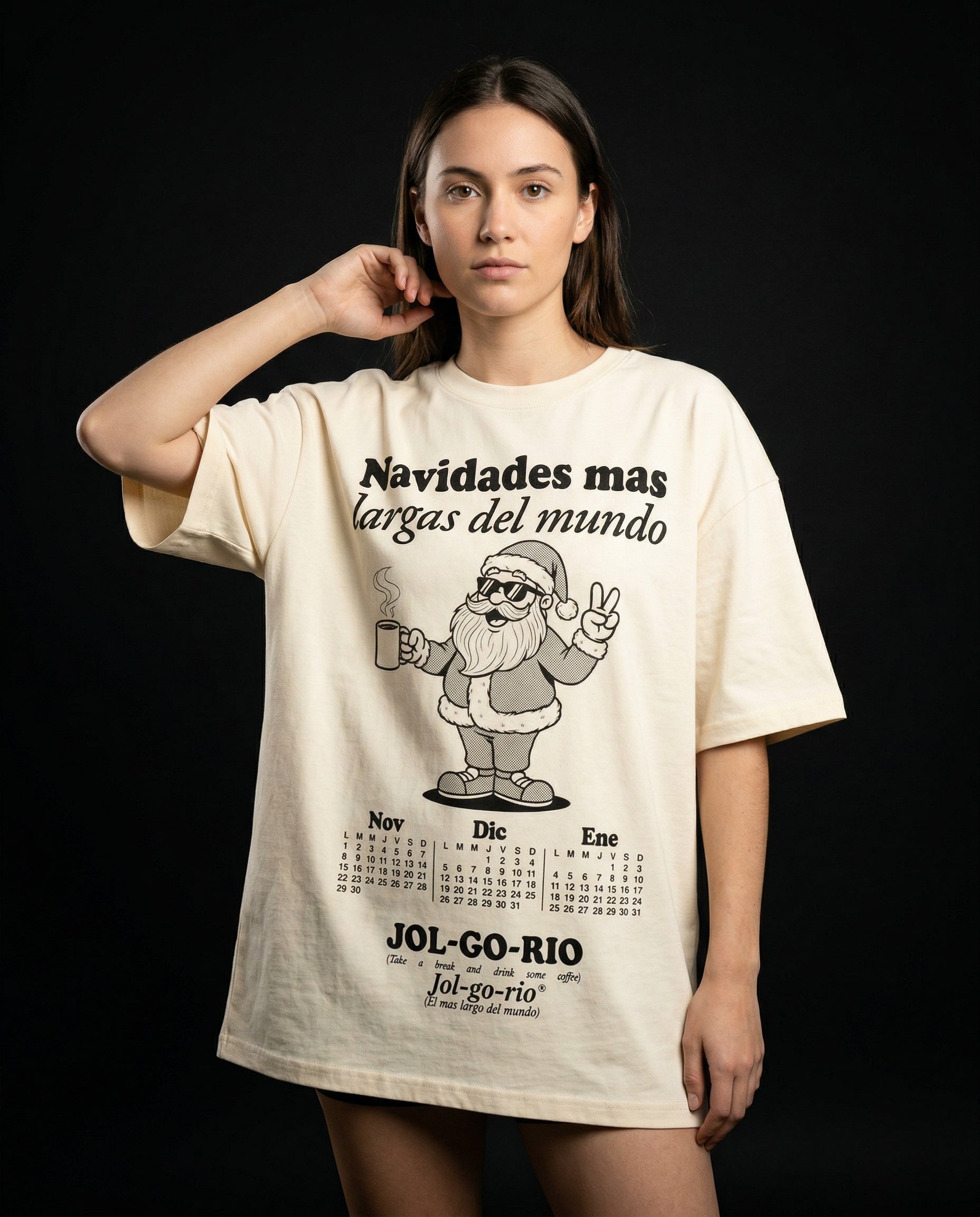 Navidades Mas Largas del Mundo — navidades-mas-largas-del-mundo-studio-02-three-quarter