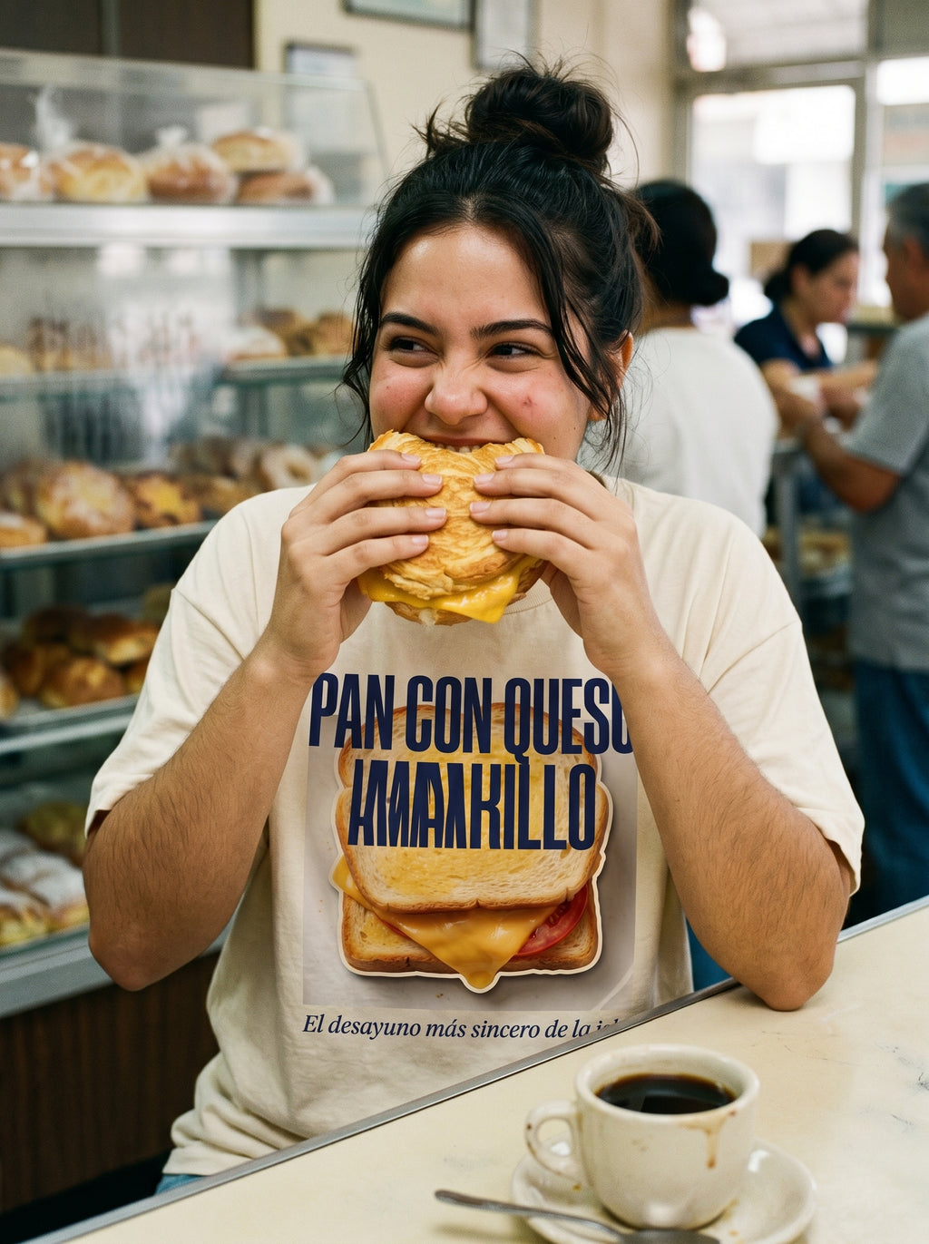 PAN CON QUESO AMARILLO