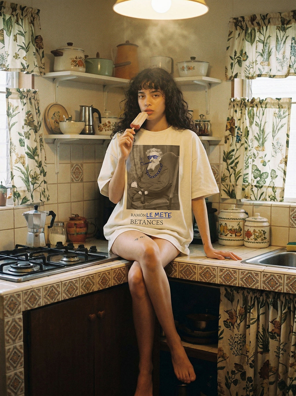 Ramón Le Mete Betances — ram-n-le-mete-betances-lifestyle-a-kitchen-counter-perch