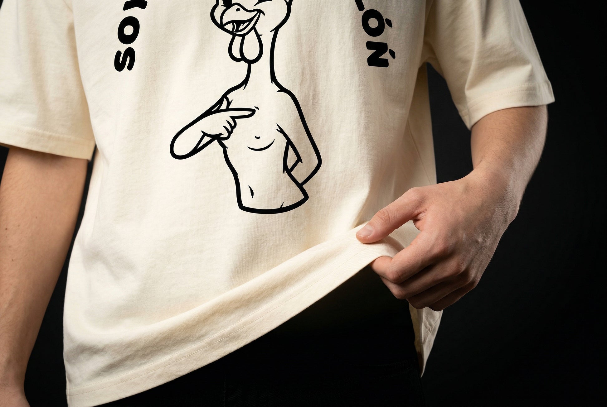 Soy el Gallo Pelón — soy-el-gallo-pel-n-studio-05-hem-hand