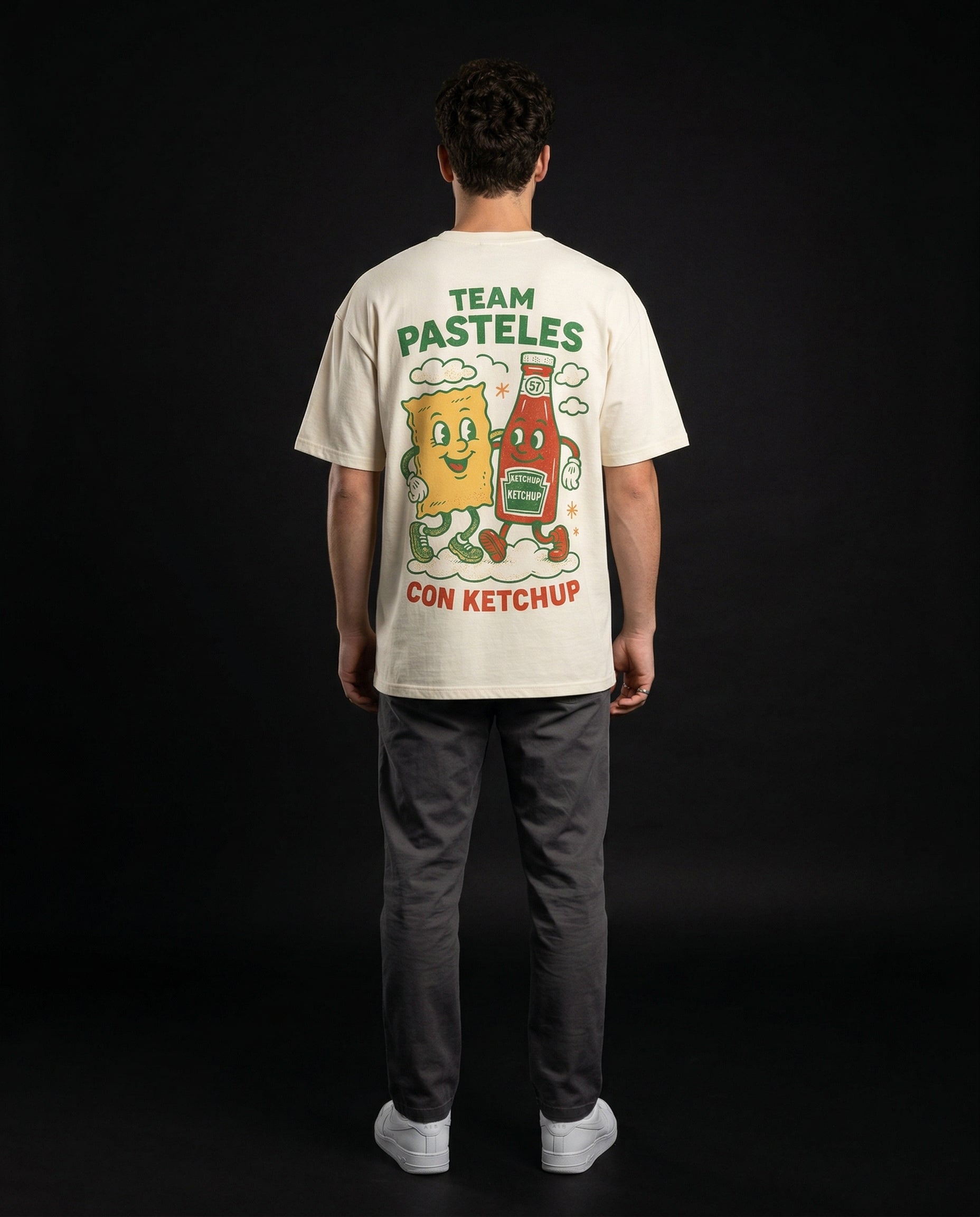 Team Pasteles Con Ketchup studio full back