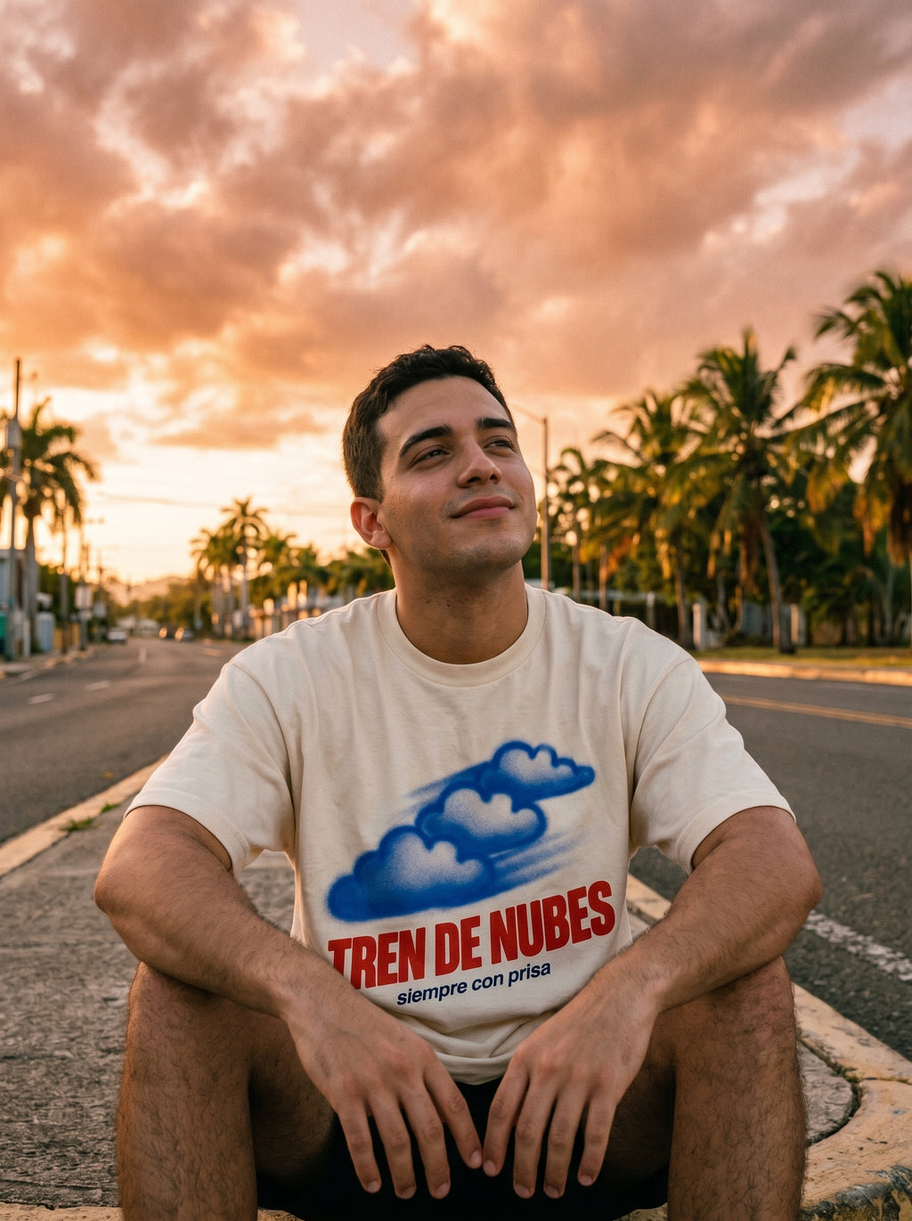 TREN DE NUBES — on model